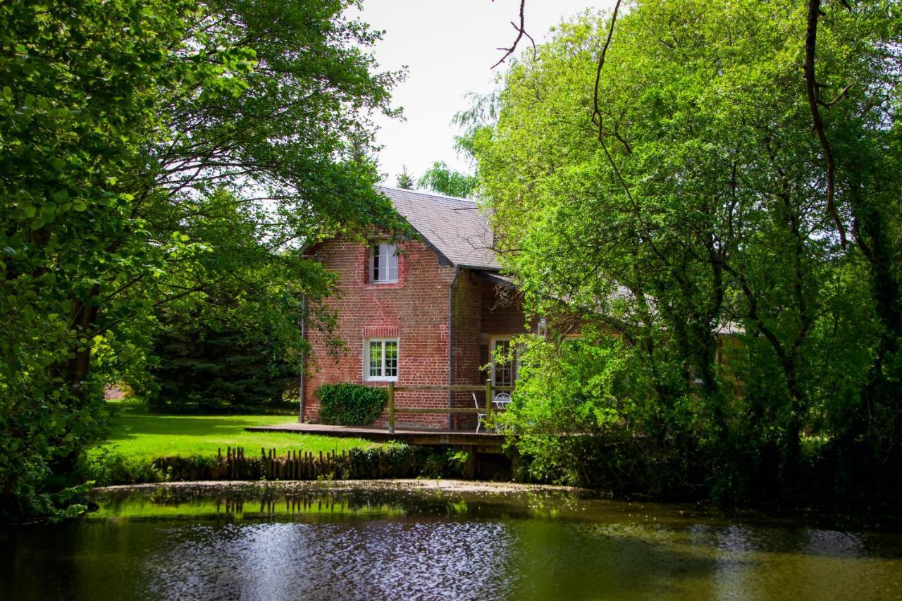 La Maison De L'Etang Manerbe Luaran gambar